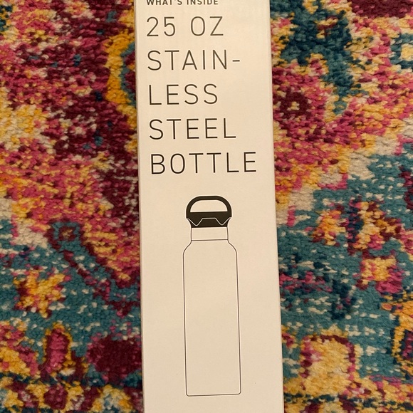 Peloton Sticker Water Bottle 🚲 - Picture 3 of 3